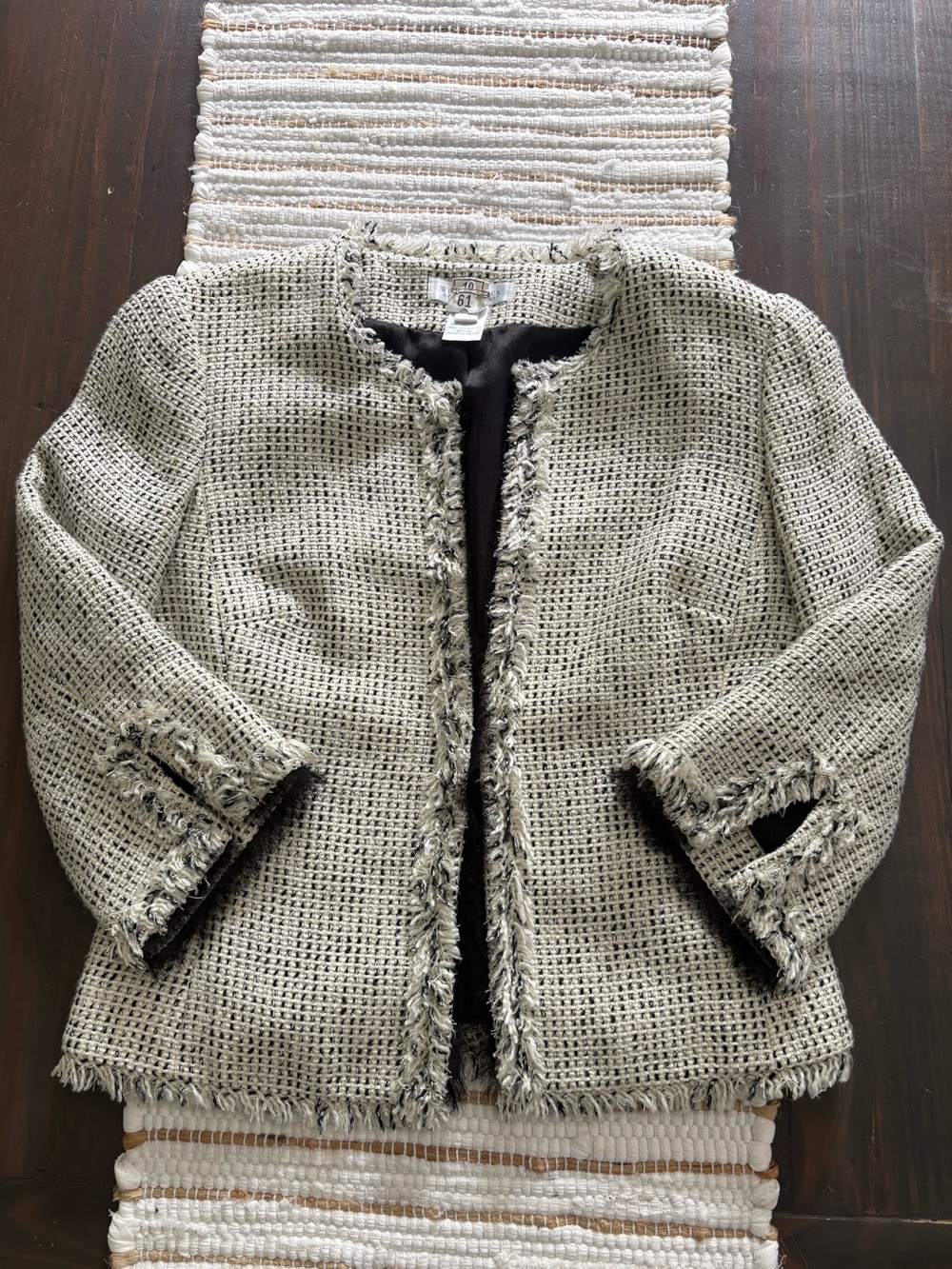 White House black market Tweed jacket